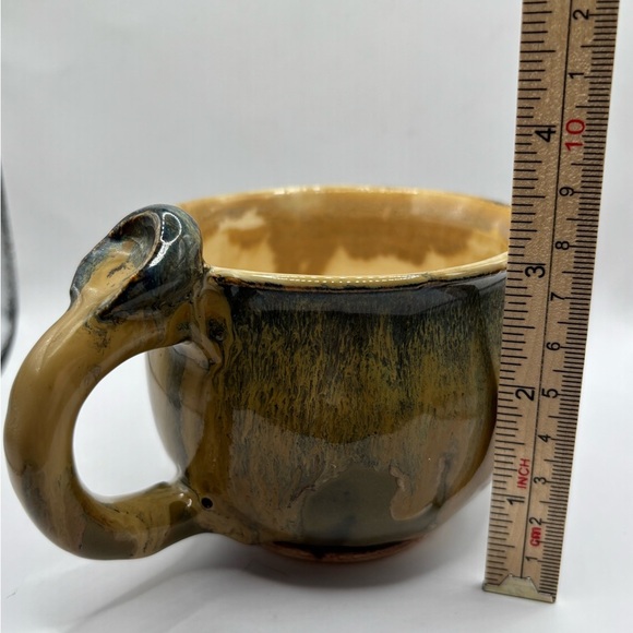 Ceramic Mug drip glaze Handcrafted with unique thumb Handle - Picture 8 of 9